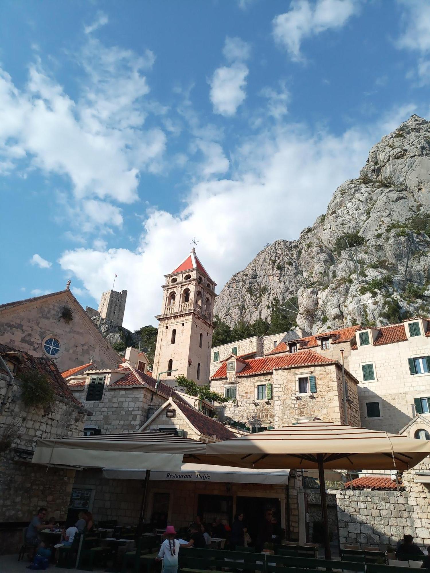 Panorama Sea View Apartment H Omiš Extérieur photo