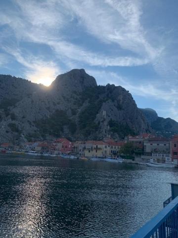 Panorama Sea View Apartment H Omiš Extérieur photo