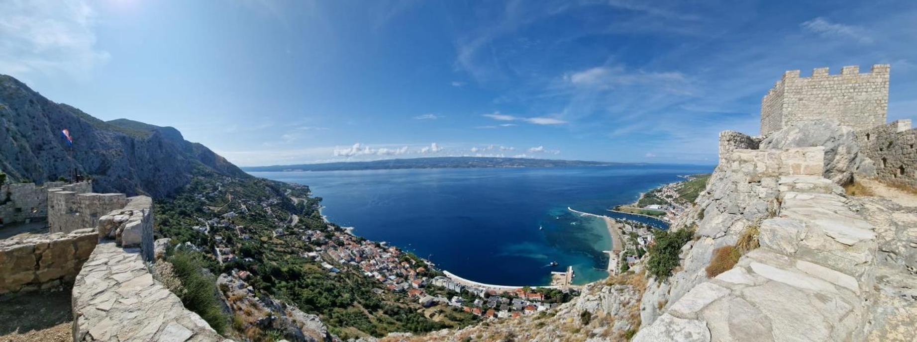 Panorama Sea View Apartment H Omiš Extérieur photo