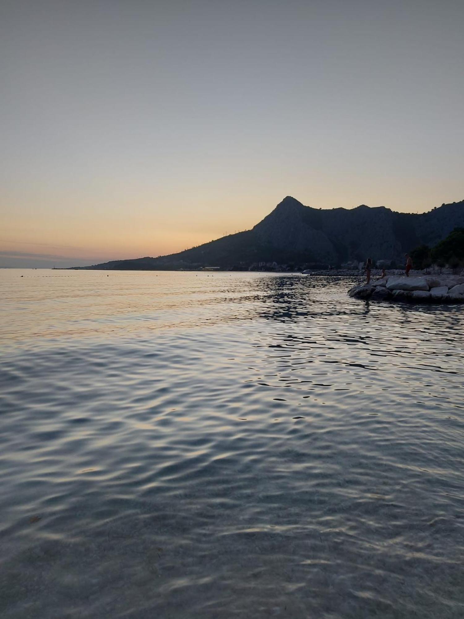 Panorama Sea View Apartment H Omiš Extérieur photo